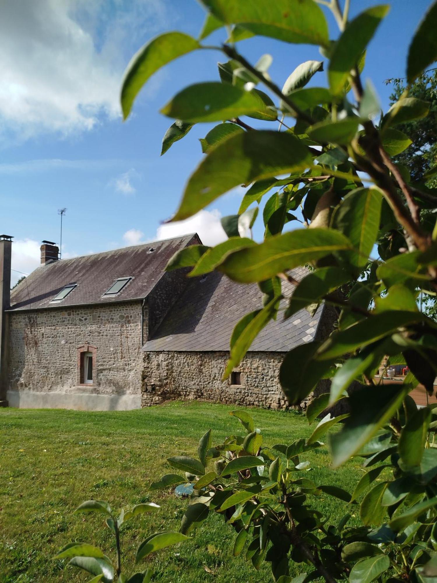 Le Gite De La Haie Portee Lignieres-Orgeres Exteriér fotografie