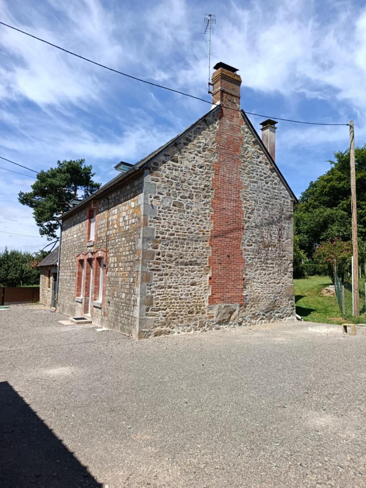 Le Gite De La Haie Portee Lignieres-Orgeres Exteriér fotografie